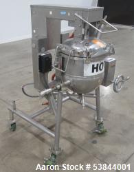 Used Groen DN/TA-10 Industrial Jacketed Vacuum Kettle with Agitator – 10 Gallon